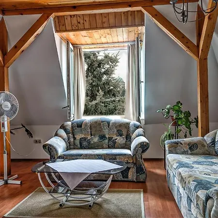 Szent Kristof Panzio Hotel 3*