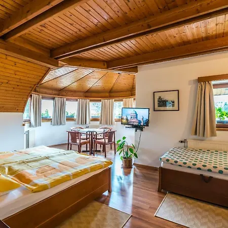 Hotel Szent Kristof Panzio Esztergom