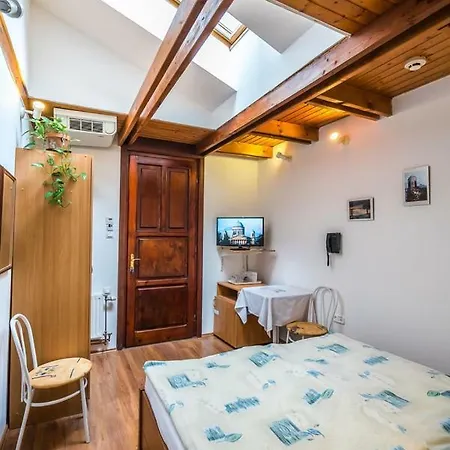 Szent Kristof Panzio