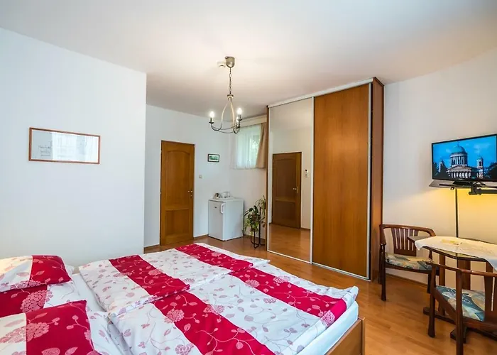 Szent Kristof Panzio Hotel 3*