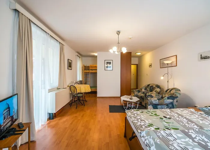 Szent Kristof Panzio 3*