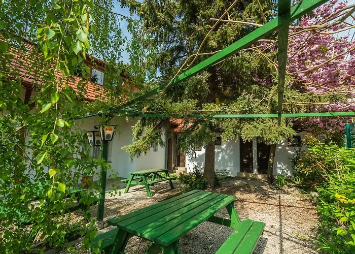 Szent Kristof Panzio 3* Esztergom